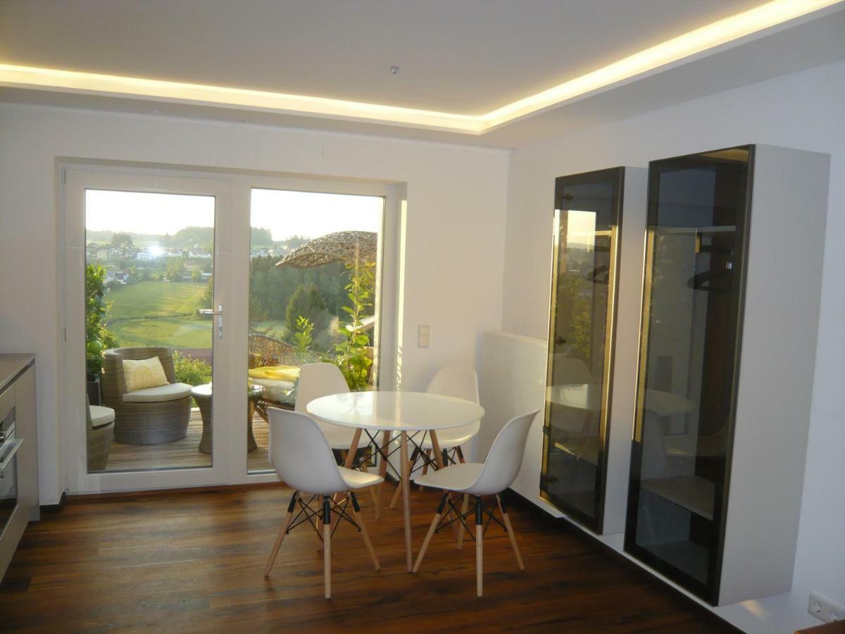 Haus Am Weinberg II Daire Seekirchen am Wallersee Dış mekan fotoğraf